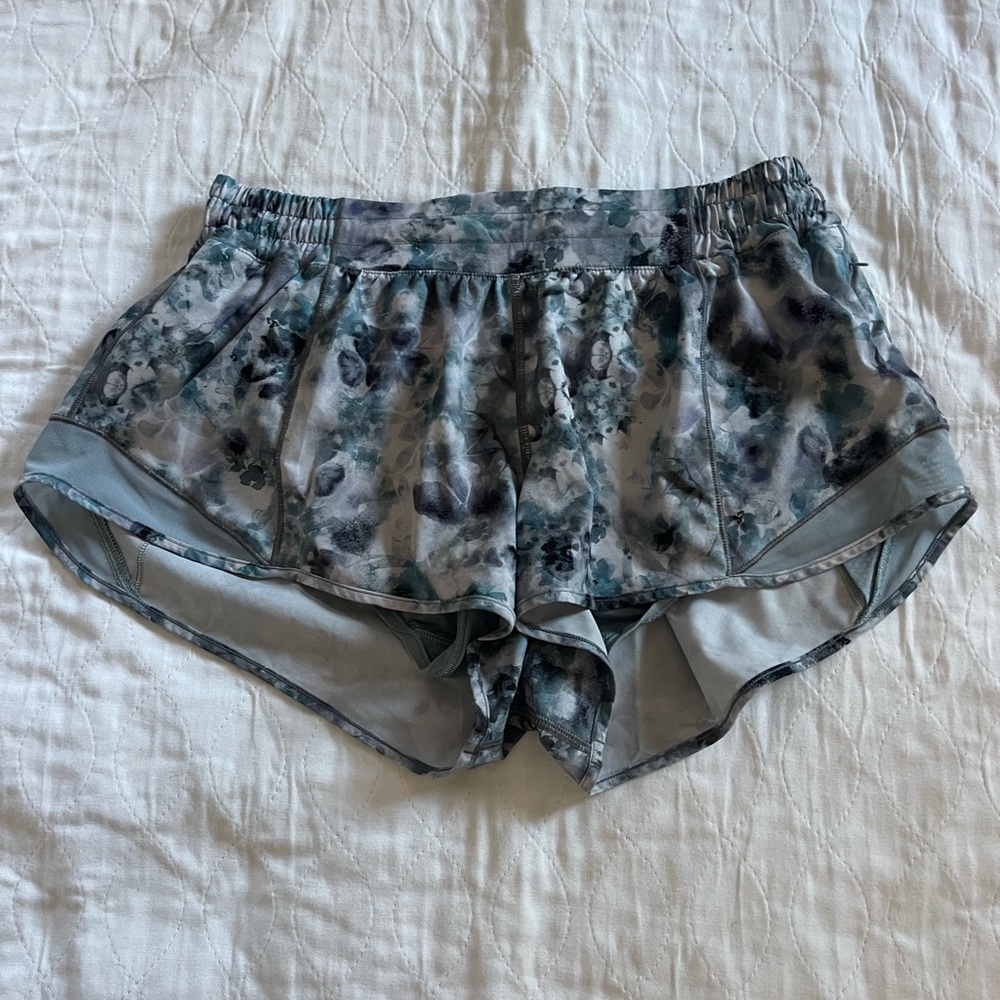 Lululemon gotta hot shorts 4” inseam